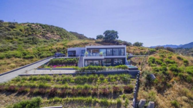 Property image 8